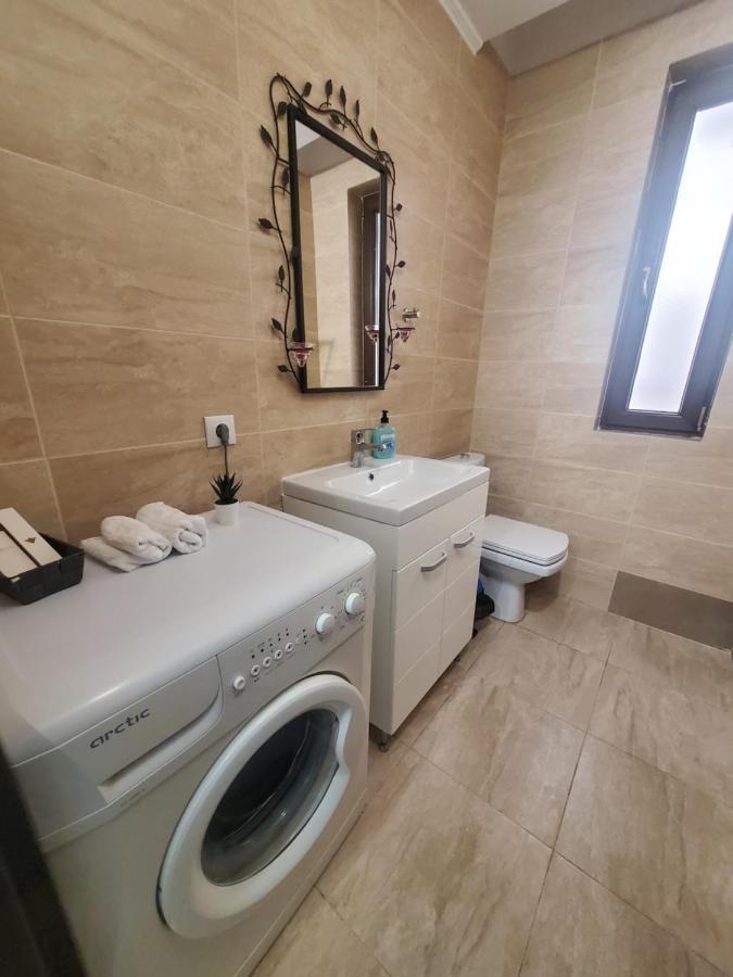 Morii Lake Special Apartment Bucareste Exterior foto